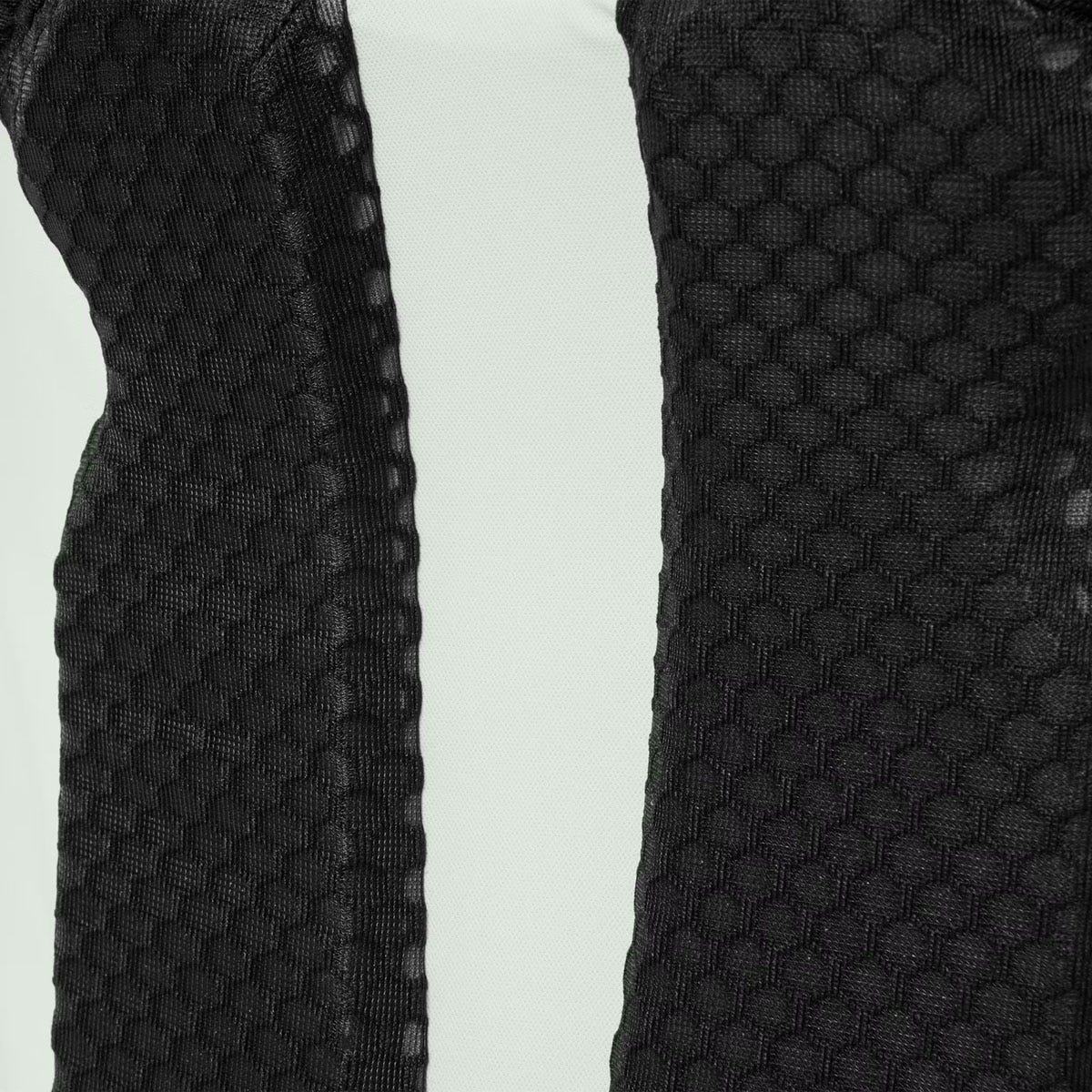 yeti-m-skala-40l-backpack_ridgeline__04-1.jpg